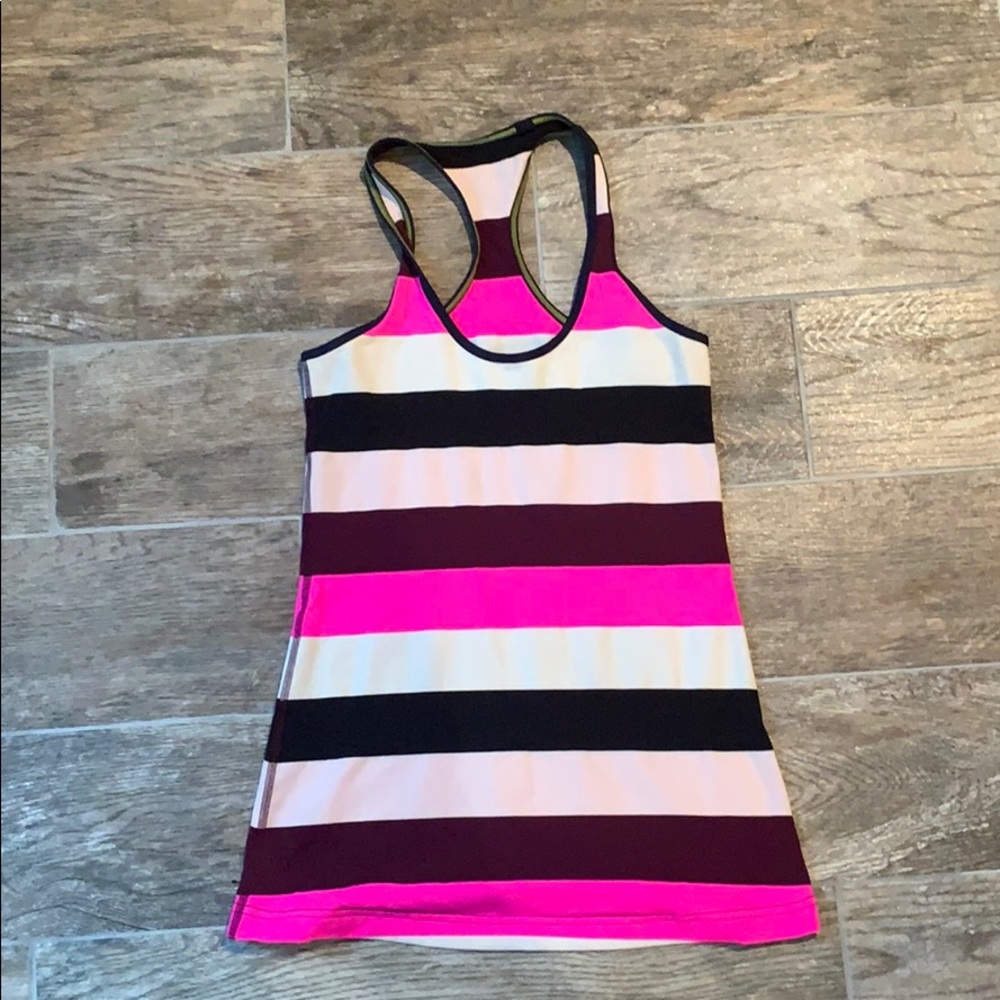 Lululemon running shirt